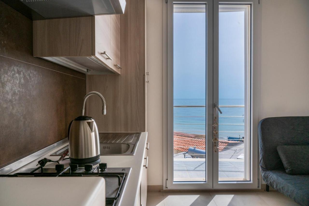 Cicirata Sea Beach - Sicilia Vacanza Avola Bagian luar foto