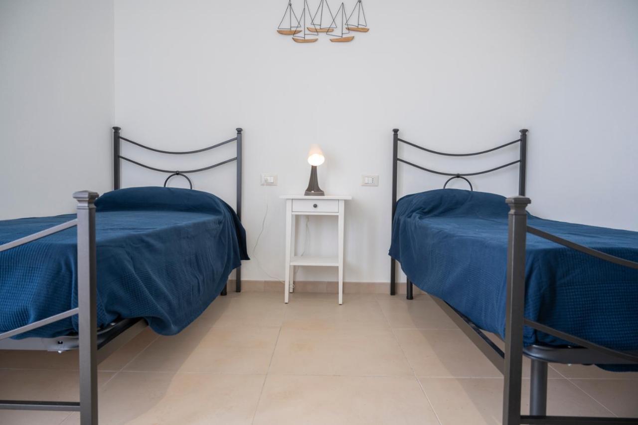 Cicirata Sea Beach - Sicilia Vacanza Avola Bagian luar foto