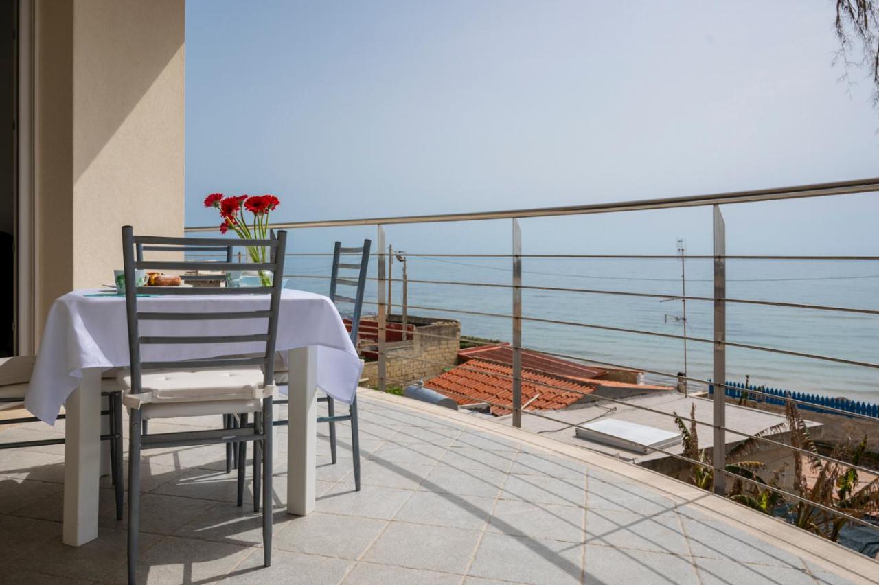 Cicirata Sea Beach - Sicilia Vacanza Avola Bagian luar foto