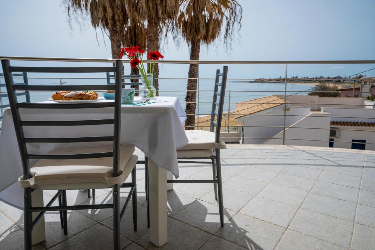Cicirata Sea Beach - Sicilia Vacanza Avola Bagian luar foto